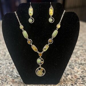Elegant Silver and Green Jewelry Set